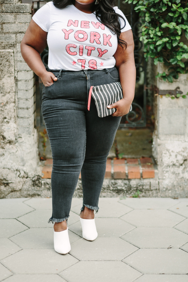 Express Jeans, Express Extended Sizes, Perfect Fit, Classic Jeans, Graphic Tee and Skinny Jeans, Fashion for All, Plus Size Fashion, Musings of a Curvy Lady