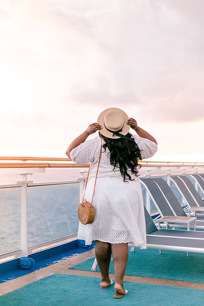 Princess Cruises, MedallionClass Experience, Medallion Class, Plus Size Travel, Cruisin' the Caribbean, #ComeBackNew, Vacation, Travel Vlog, Travel Tips, Cruise Life, Eyelet Dress, White Rimmed Sunnies, The Caribbean, Grand Cayman, Roatan, Belize City, Cozumel