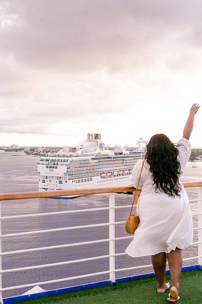 Princess Cruises, MedallionClass Experience, Medallion Class, Plus Size Travel, Cruisin' the Caribbean, #ComeBackNew, Vacation, Travel Vlog, Travel Tips, Cruise Life, Eyelet Dress, White Rimmed Sunnies, The Caribbean, Grand Cayman, Roatan, Belize City, Cozumel