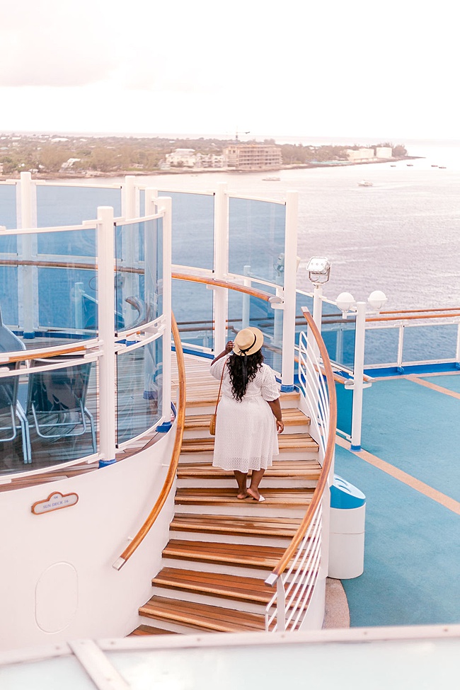 Princess Cruises, MedallionClass Experience, Medallion Class, Plus Size Travel, Cruisin' the Caribbean, #ComeBackNew, Vacation, Travel Vlog, Travel Tips, Cruise Life, Eyelet Dress, White Rimmed Sunnies, The Caribbean, Grand Cayman, Roatan, Belize City, Cozumel