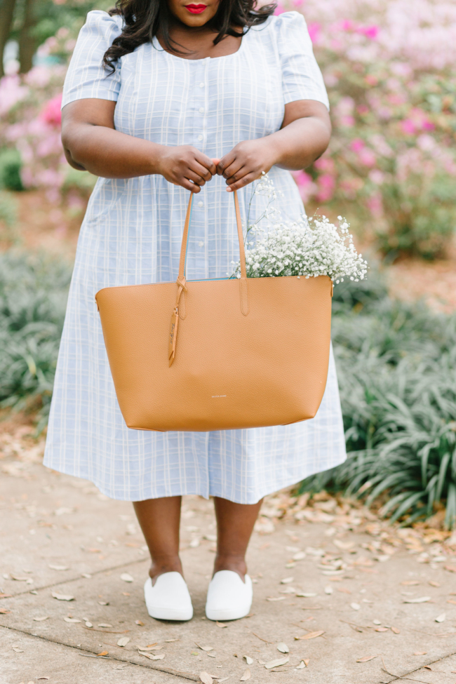 Musings of a Curvy Lady, Plus Size Fashion, Fashion Blogger, Draper James, Linen Dress, Boater Hat