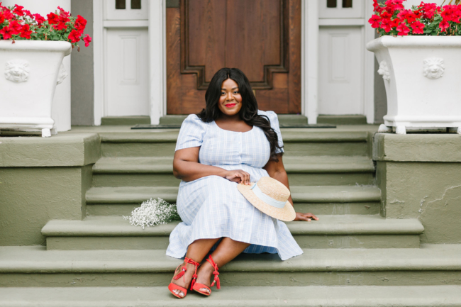 Musings of a Curvy Lady, Plus Size Fashion, Fashion Blogger, Draper James, Linen Dress, Boater Hat