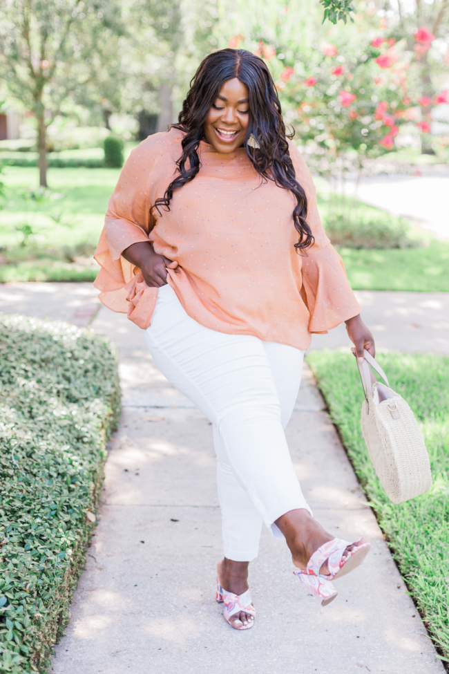 Musings of a Curvy Lady, Plus Size Fashion, LC Lauren Conrad, White Jeans, ShoeDazzle, Kohl's, Summer Fashion, Women's Fashion