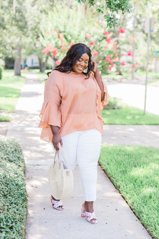 Musings of a Curvy Lady, Plus Size Fashion, LC Lauren Conrad, White Jeans, ShoeDazzle, Kohl's, Summer Fashion, Women's Fashion