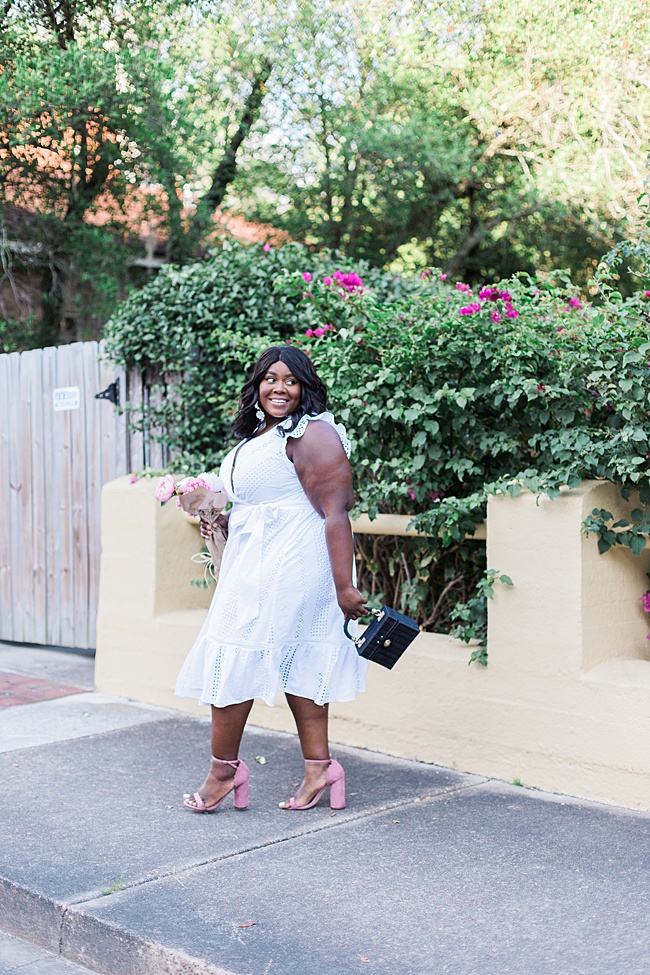 Plus Size Fashion, J.Crew, J.Crew Plus Size, White Eyelet Dress, Little White Dress, Plus Size Summer Outfit, Plus Size Model, New York Blogger, Miami Blogger