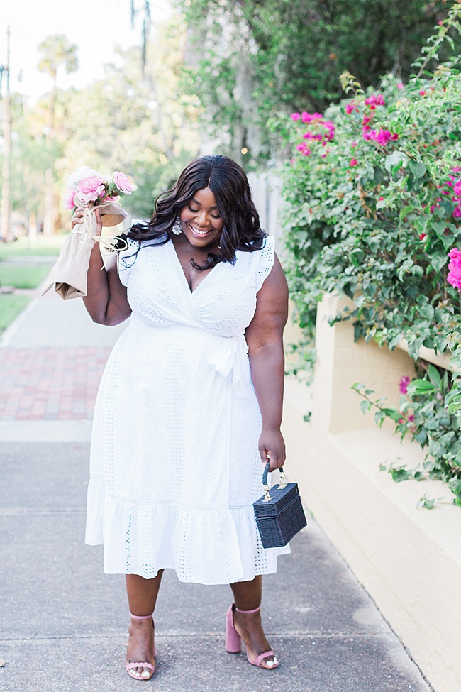 Plus Size Fashion, J.Crew, J.Crew Plus Size, White Eyelet Dress, Little White Dress, Plus Size Summer Outfit, Plus Size Model, New York Blogger, Miami Blogger