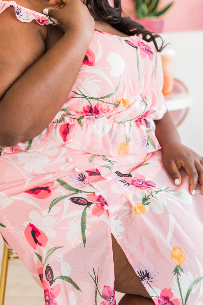 Musings of a Curvy Lady, Plus Size Fashion, Plus Size Summer Outfit, All Pink Outfit, Vacation Outfit Ideas, Pink Places, Steve Madden, Issy Sandals, Boba Tea, Jacksonville Florida, NYC Blogger, Leith Floral Chiffon Skirt, Leith Floral Chiffon Top