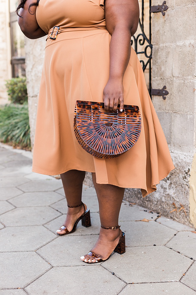 Women's Fashion, Musings of a Curvy Lady, Lane Bryant, Lena Dress Tortoise Belt, Lena Dress, Spring Dress, Tortoise Accessories, Plus Size Blogger, Spring 2020, Neutrals for Spring