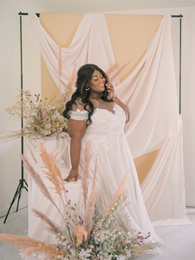 Wedding Dress, Plus Size Wedding Dresses, BHLDN, Anthropologie, Plus Size Fashion, Plus Size Wedding, Feminine Maximalist, Wedding Venue, Wedding, Elopement, Wedding Planning, Covid Wedding, Boho Bride, Boho Plus Size Bride