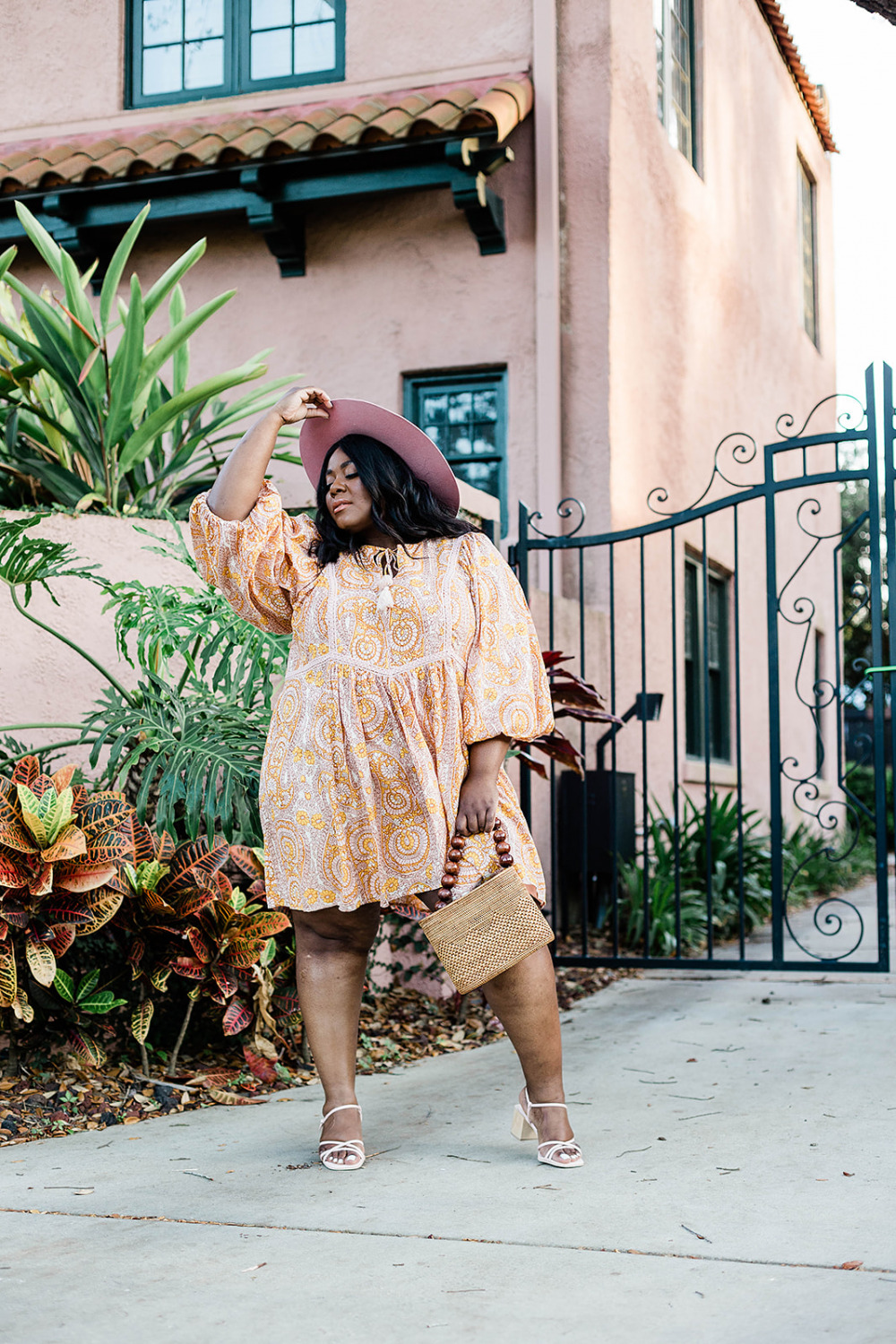 Agathe Lace Dress Anthropologie, Plus Size Model, Plus Size Boho, Lack of Color Sierra Rose