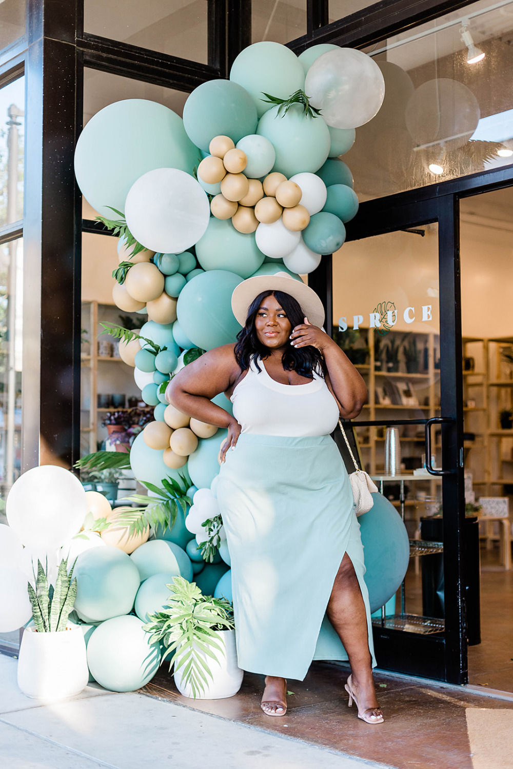 Eloquii Wrap Skirt, Balloon Garland, Plus Size Model, Eloquii Bodysuit