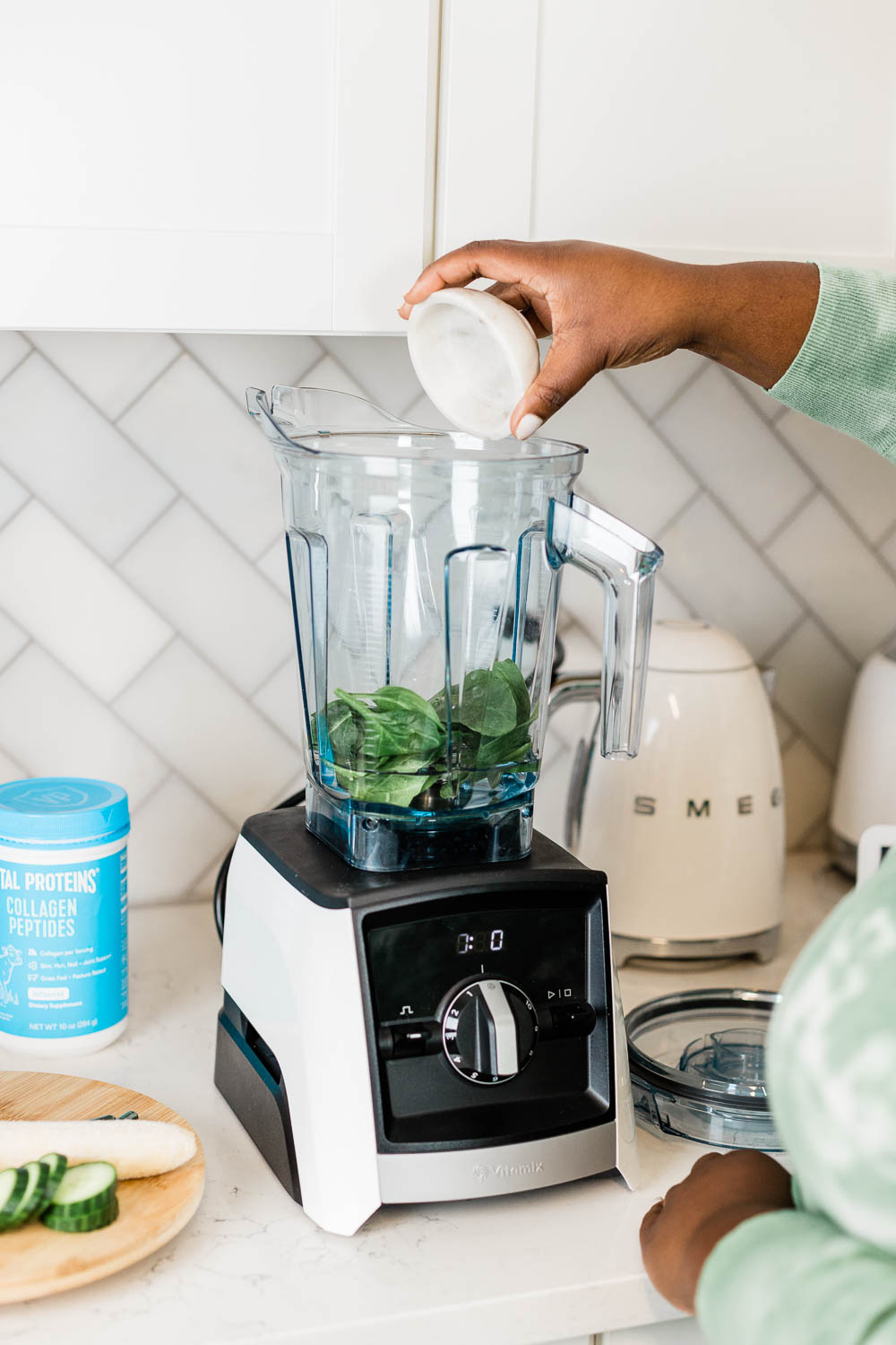 Green Smoothie, Green Smoothie Tutorial, Vital Proteins Collage, Spinach, Frozen Banana, Cucumber, Spirulina, Pineapple, Chia Seeds, Vitamix Blender, Morning Routine, Healthy Smoothie