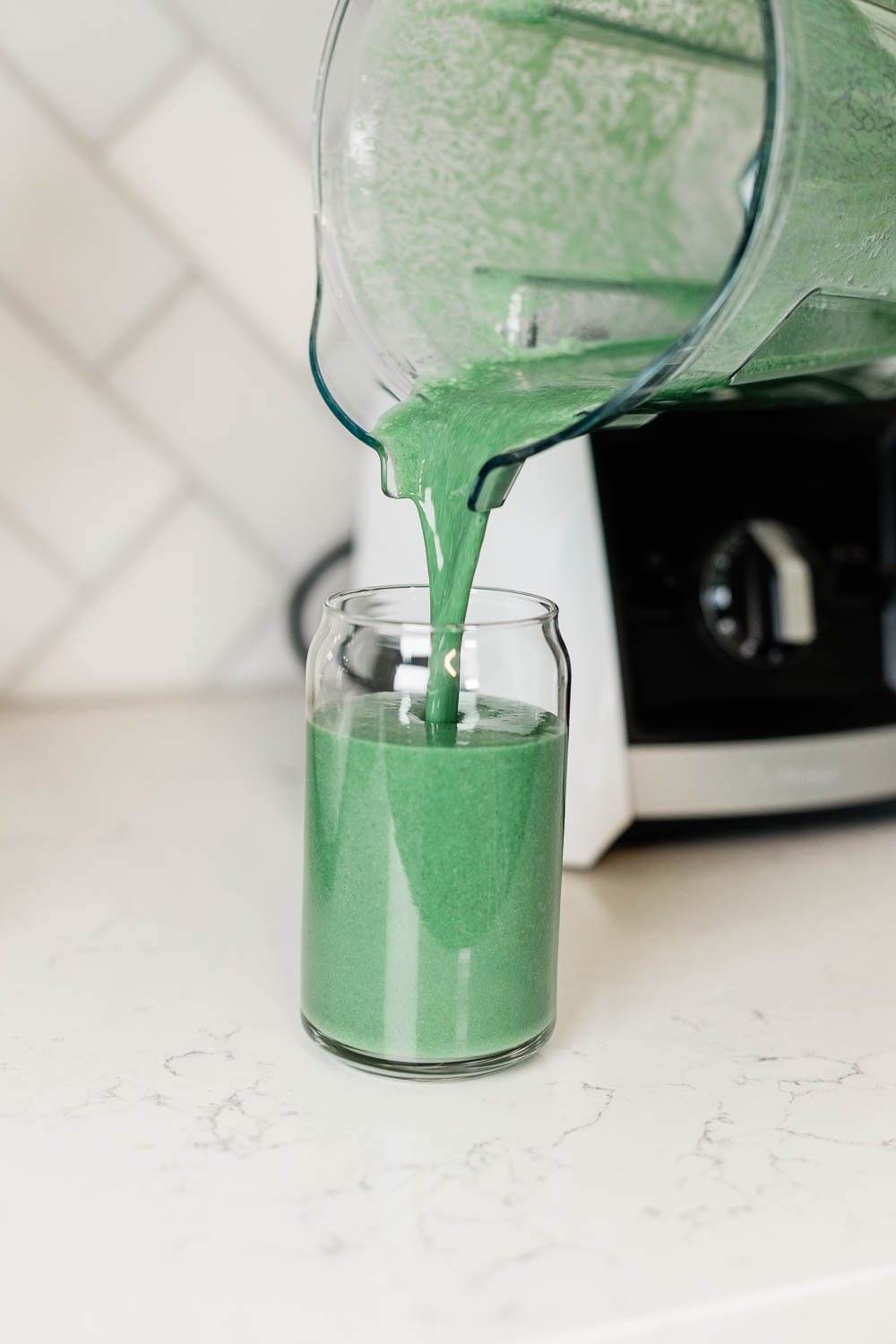 Green Smoothie, Green Smoothie Tutorial, Vital Proteins Collage, Spinach, Frozen Banana, Cucumber, Spirulina, Pineapple, Chia Seeds, Vitamix Blender, Morning Routine, Healthy Smoothie