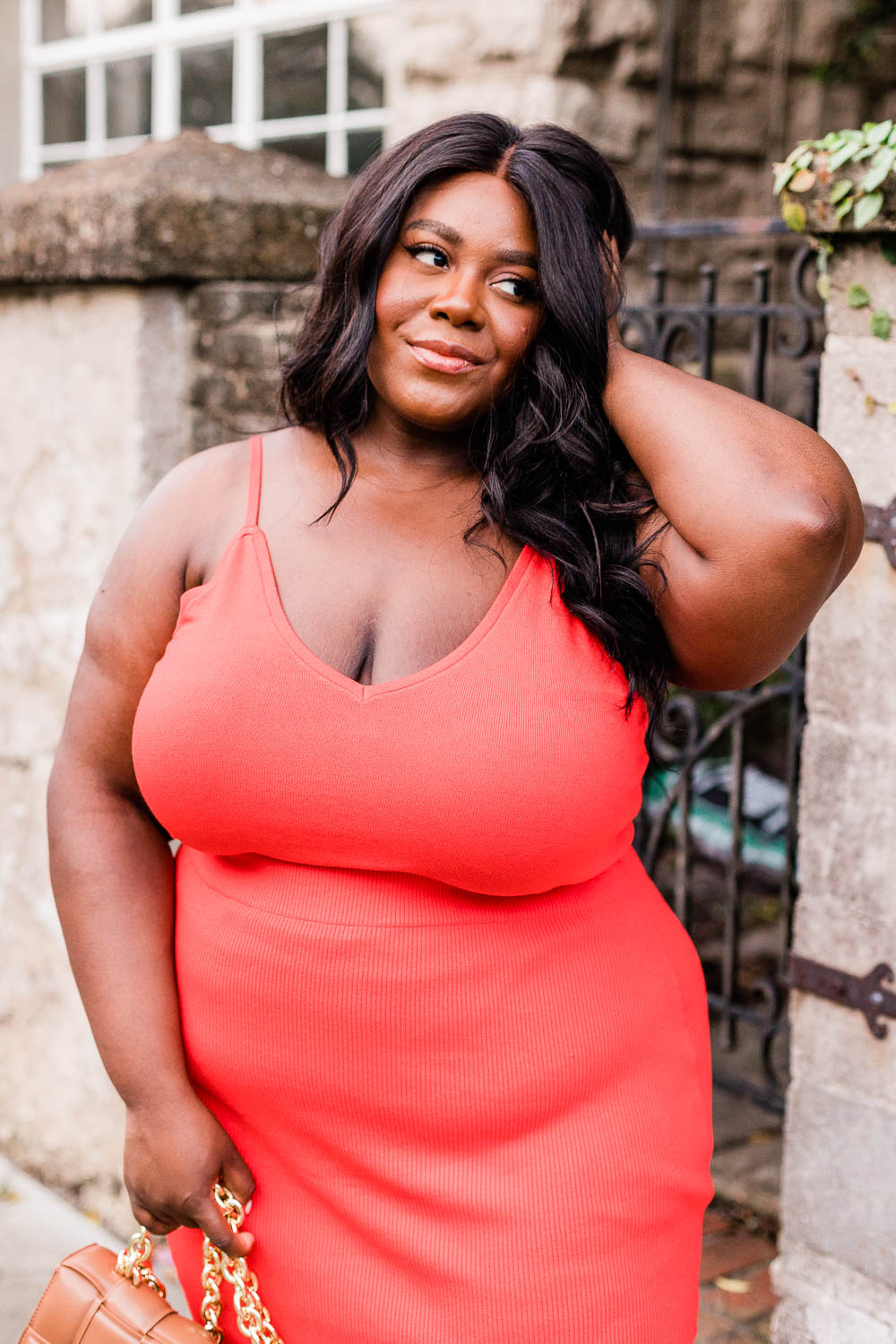 Amazon The Drop, Plus Size Fashion, Amazon The Drop Plus Size Skirt, Amazon the Drop Plus Size Cami, Plus Size Two Piece Set, Black Plus Size Model in Red Dress, Red Two Piece Outfit, Red Outfit Ideas, Bottega Veneta Dupe, Steve Madden Loft Sandals, Summer Fashion Ideas, Plus Size Summer Fashion Outfit Ideas