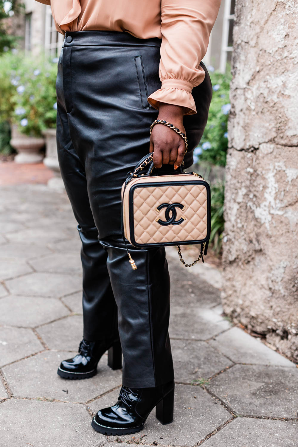 Paris, Parisian Inspired Outfit, Plus Size Fall Outfit, Faux Leather Pants, Plus Size Fashion, Eloquii, Chanel Caviar CC Vanity Case, Jeffrey Campbell Legion Heel Boots